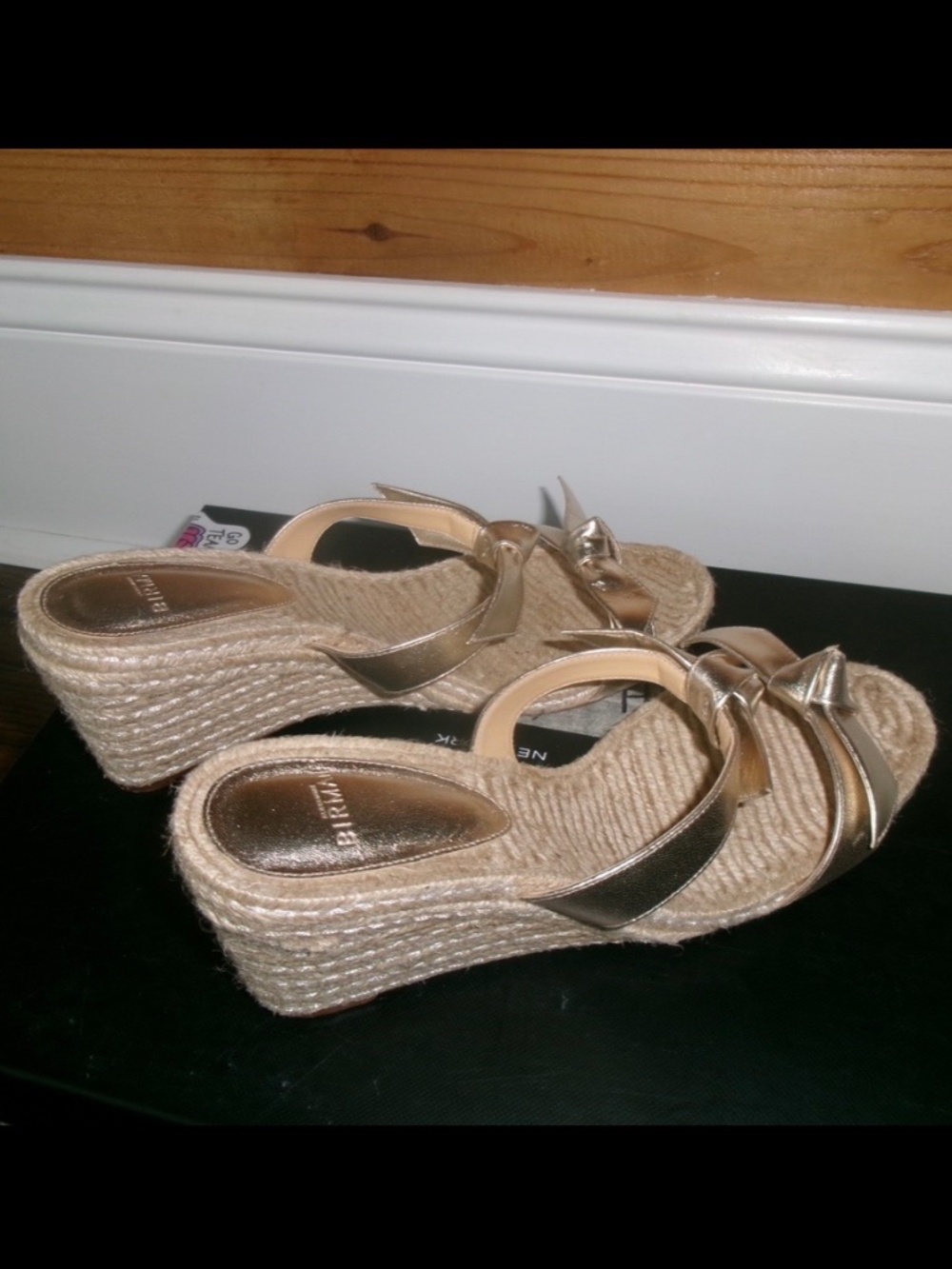 Vintage Alexandre Birman gold wedges size 38.5